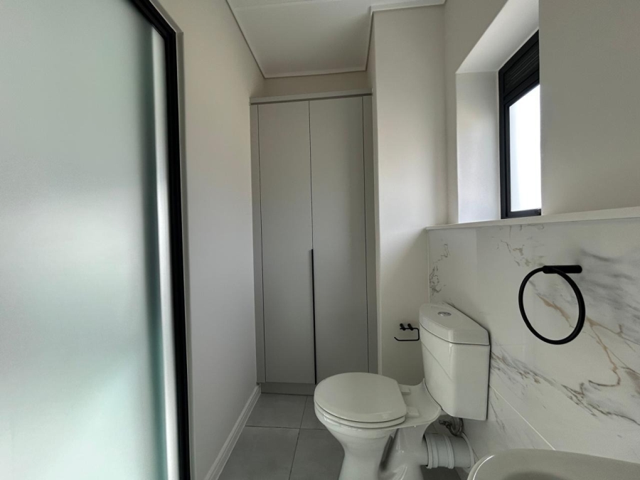 To Let 3 Bedroom Property for Rent in Sandown Western Cape
